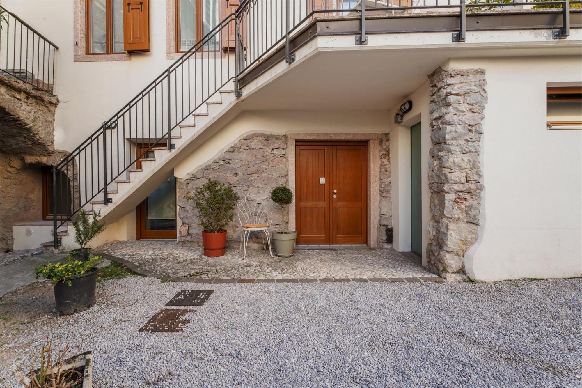 Pietra Rara Apartments 彼得拉穆拉塔 外观 照片