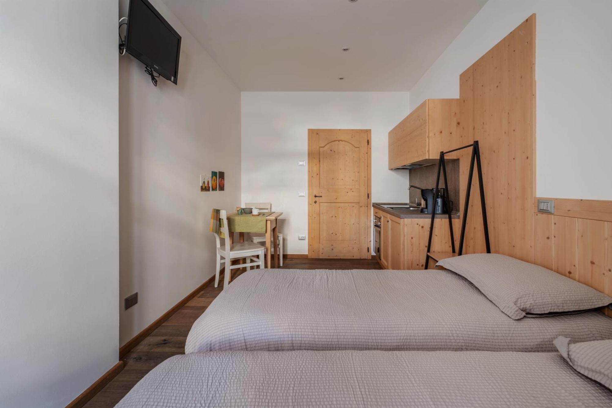 Pietra Rara Apartments 彼得拉穆拉塔 外观 照片