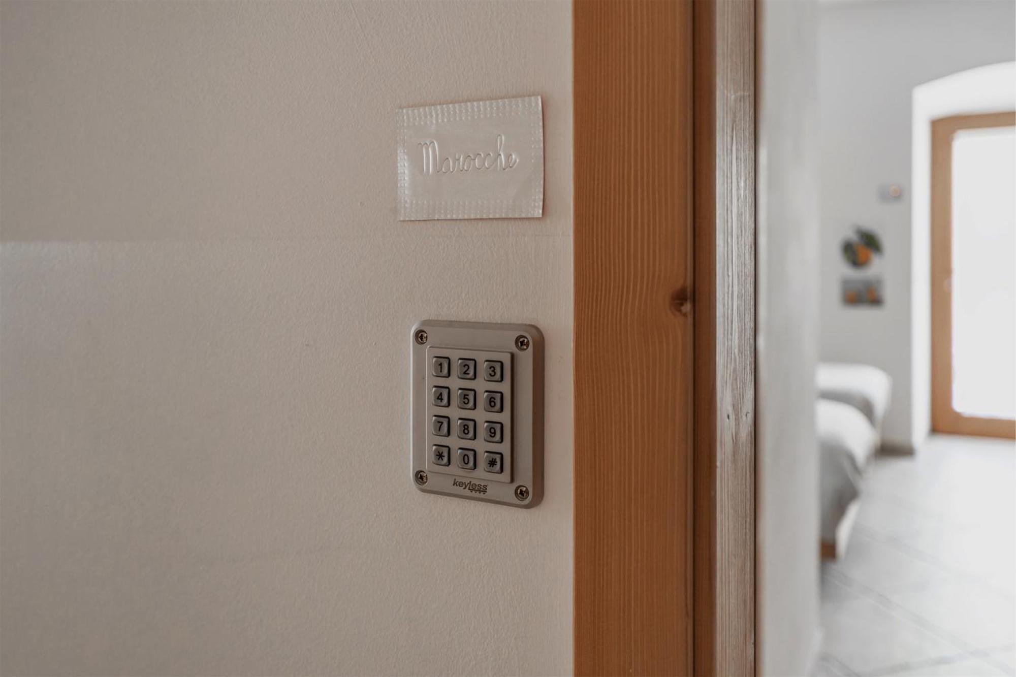 Pietra Rara Apartments 彼得拉穆拉塔 外观 照片